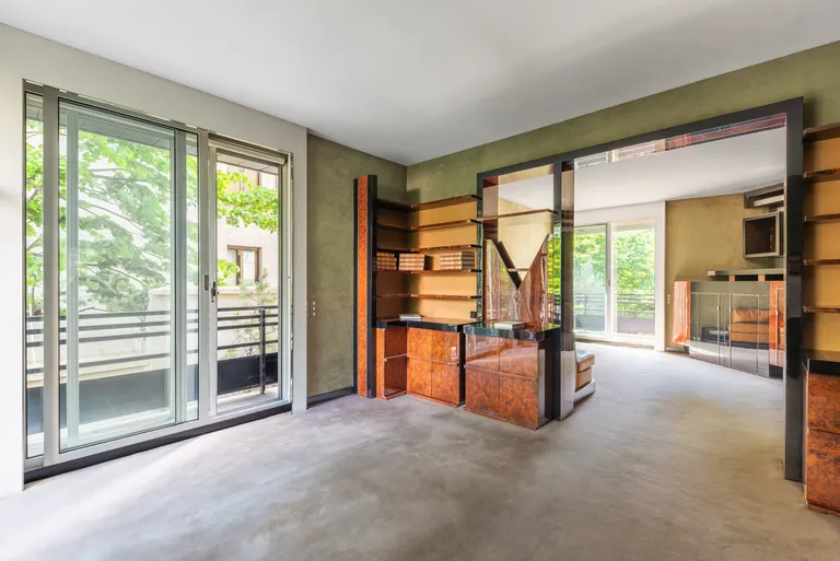 Neuilly-sur-Seine, Hauts-de-Seine, France