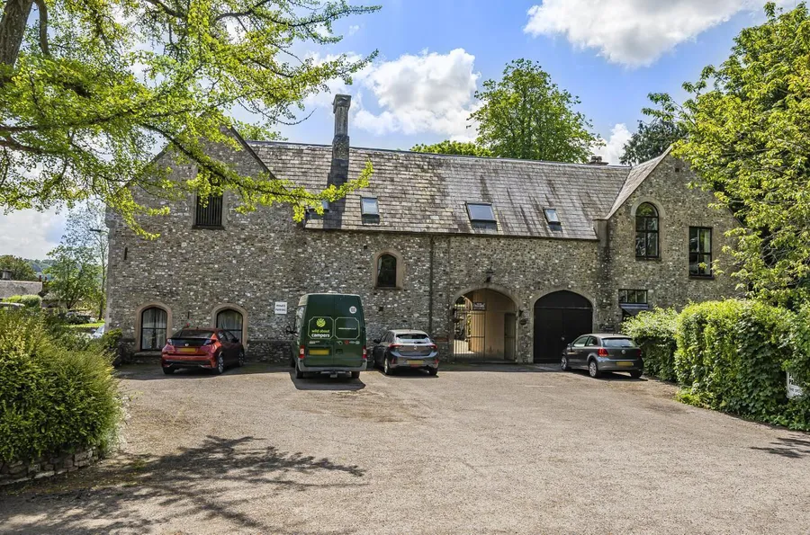 Property Image 16