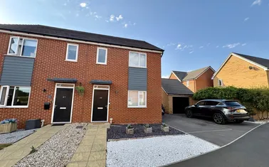Apple Tree Close, Norton Fitzwarren, Taunton
