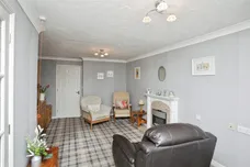 Curie Close, RUGBY