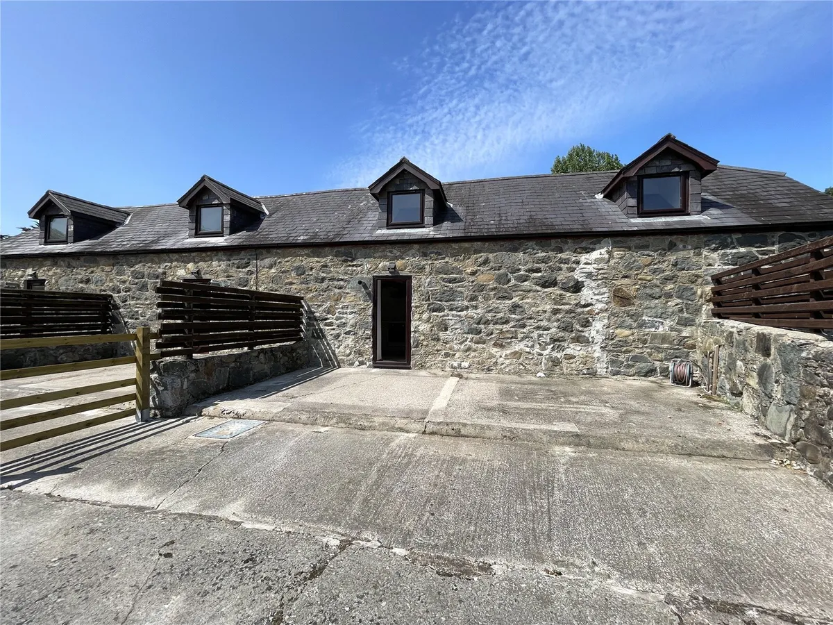 Gwern Borter Manor, Rowen, Conwy, LL32