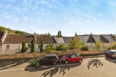 Eveleigh Avenue, Bath