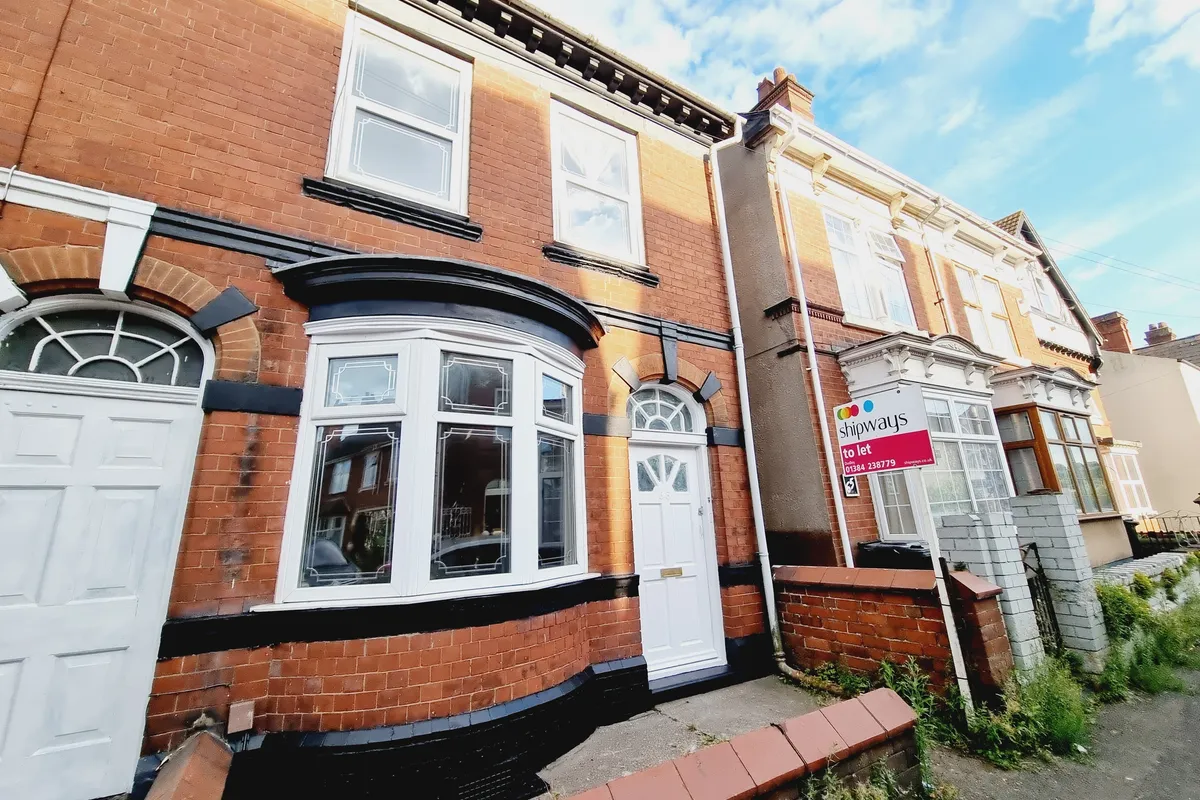 New Road, DUDLEY