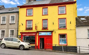 High Street, Honiton, Devon, EX14 photo