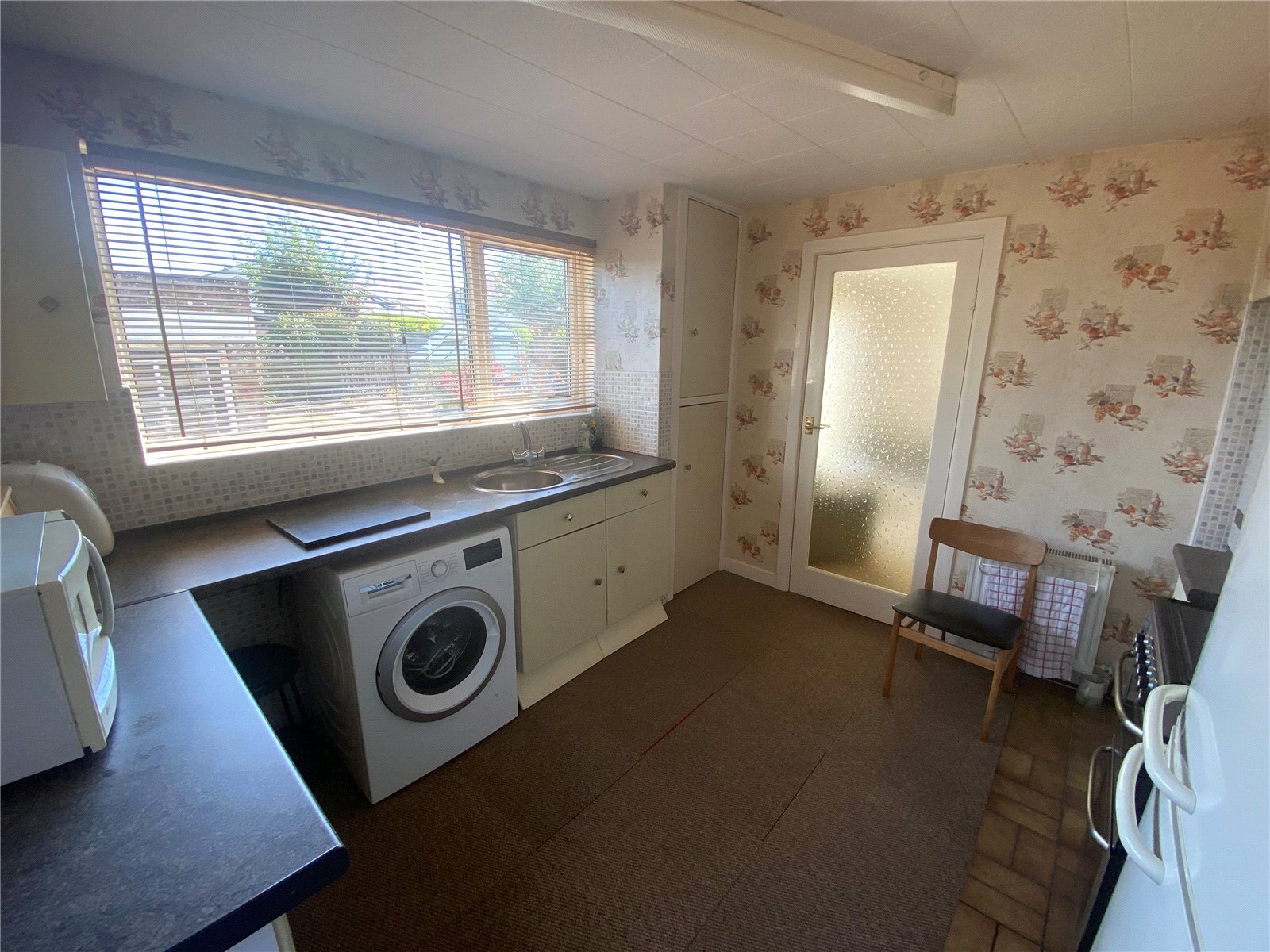 East Howe Lane, Ensbury Park, Bournemouth, Dorset, BH10 Image 12
