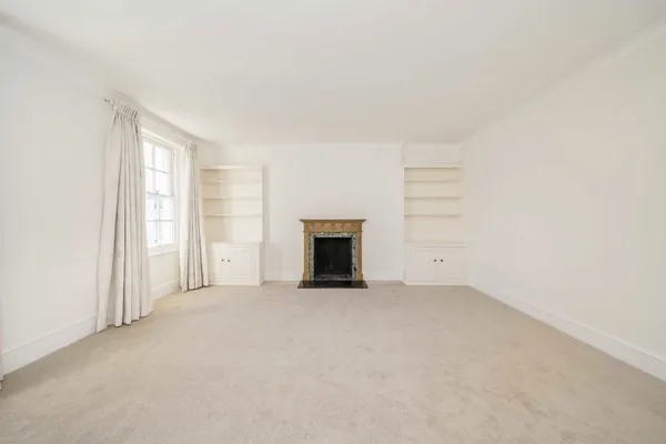 St. George's Drive, London, SW1V photo 2