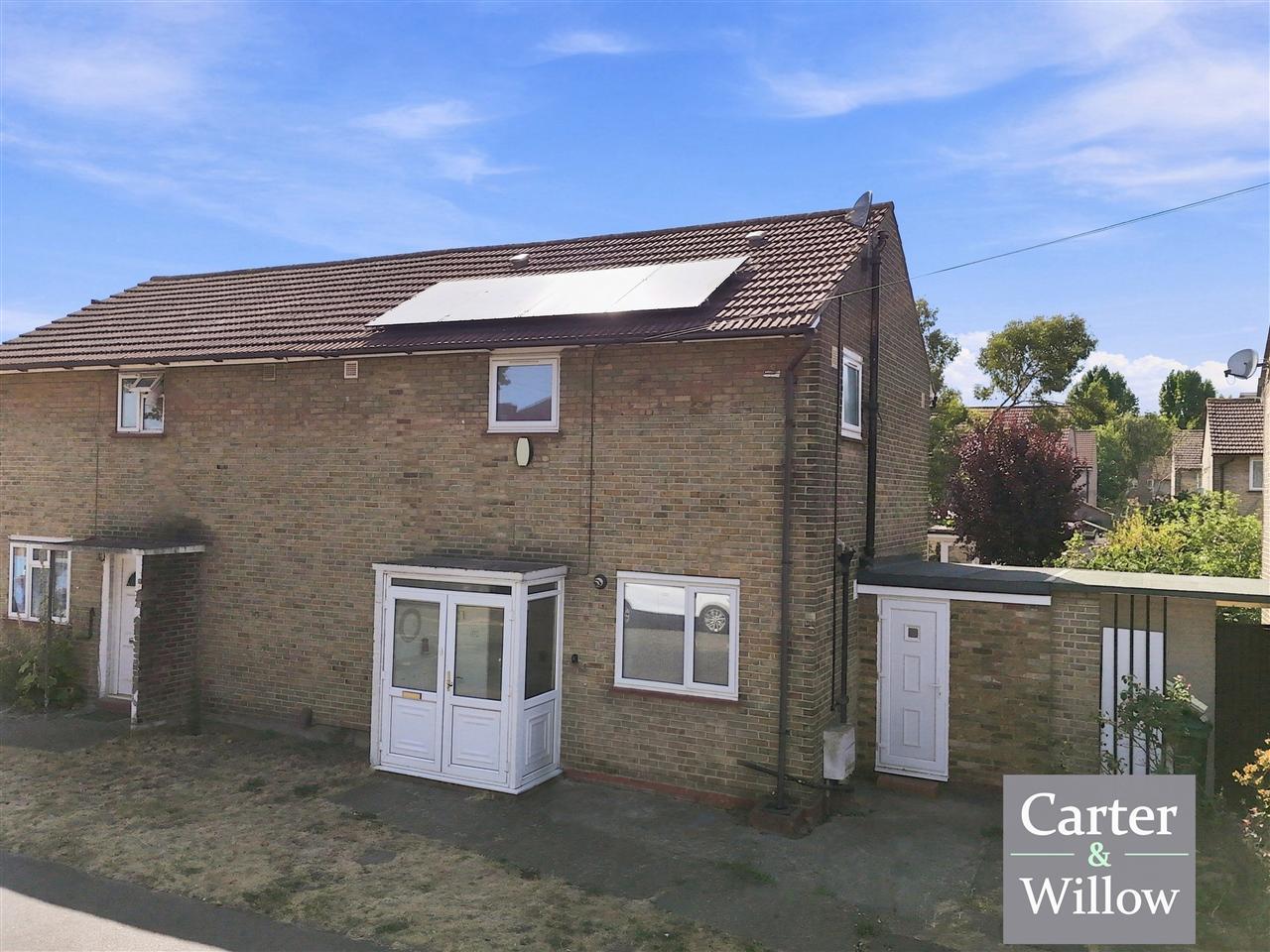 Frizlands Lane, Essex Image 3