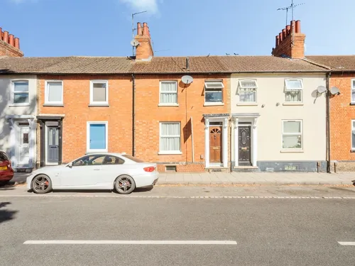 High Street, New Bradwell, Milton Keynesphoto
