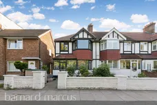 Wide Way, MITCHAM