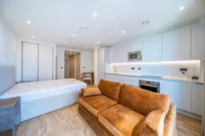 The Eades, 11 Selborne Road London E17 photo 2