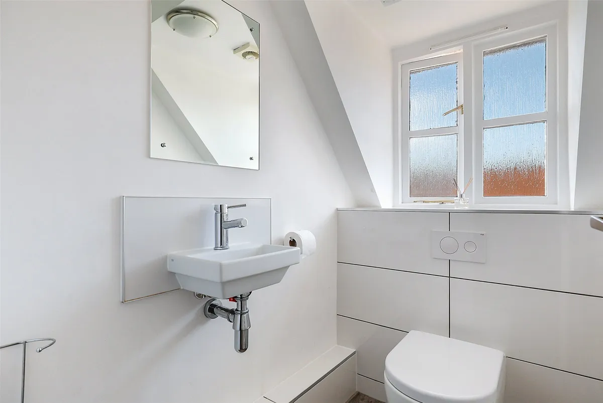 West Street, Reigate, Surrey, RH2