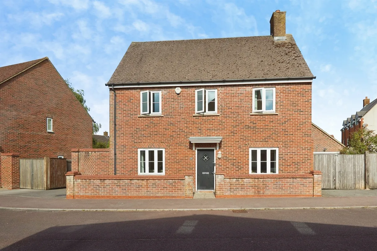 Kilford Close, Amesbury, Salisbury