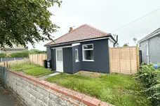 Dell Road East, LOWESTOFT
