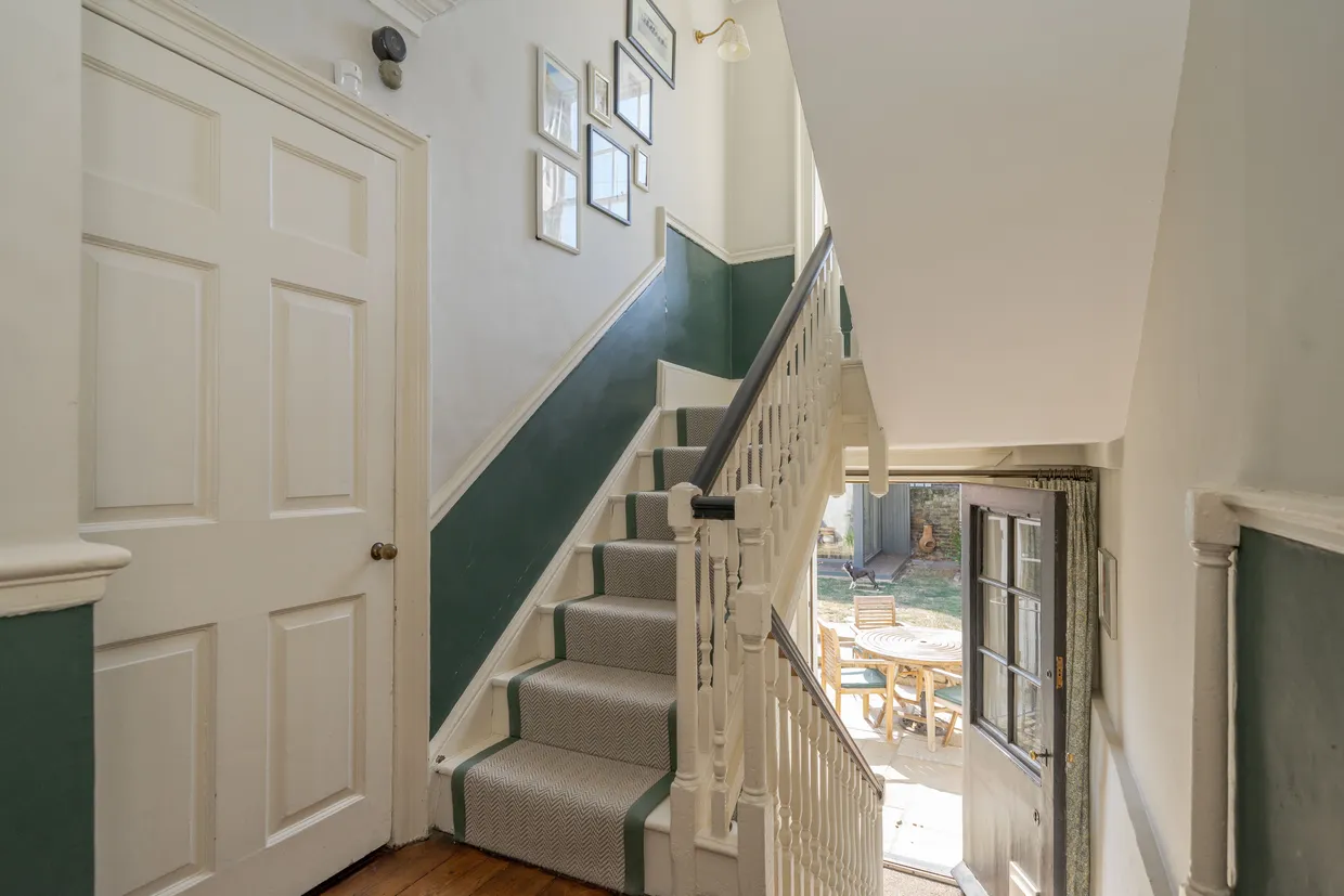 The Butts, Brentford, TW8 photo 8