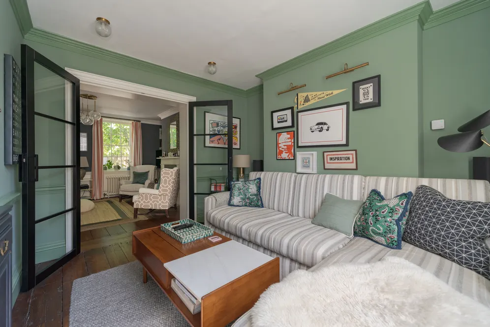 The Butts, Brentford, TW8 photo 10