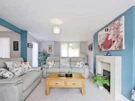 Marina Crescent, Durrington, Salisbury thumb 2