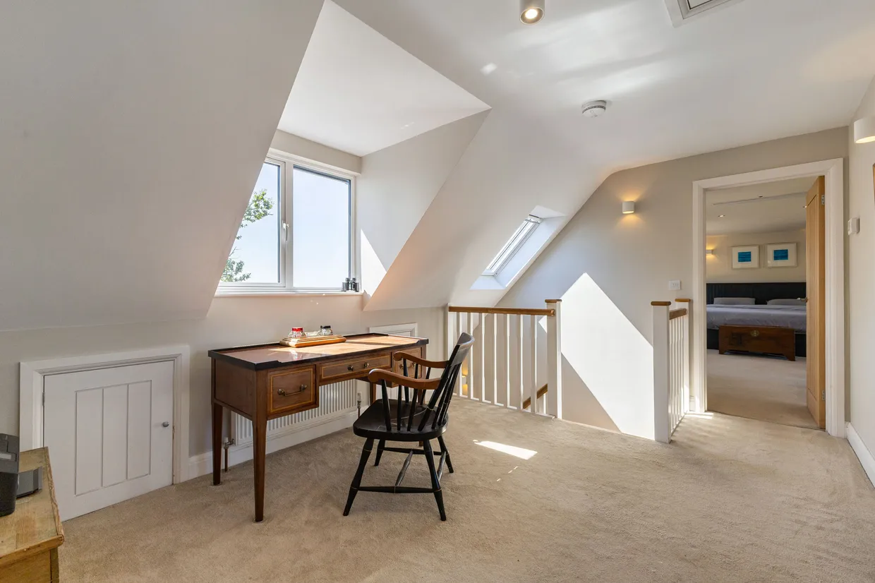 River Hill, Binsted, GU34 photo 12