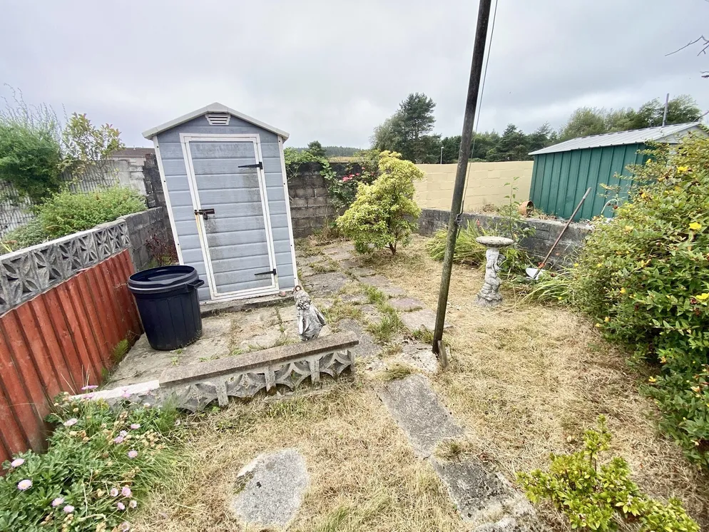 Property carousel item 11
