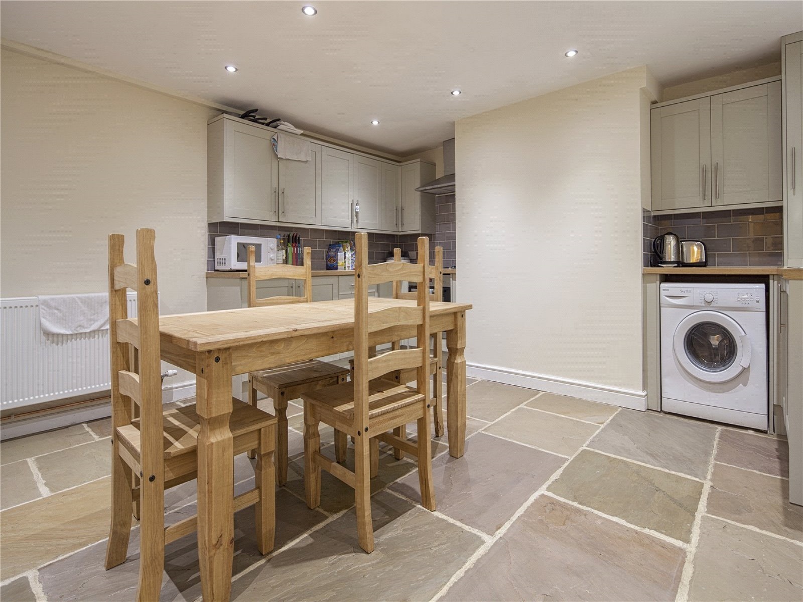 72 Fitzwilliam Street, Huddersfield, HD1 Image 2