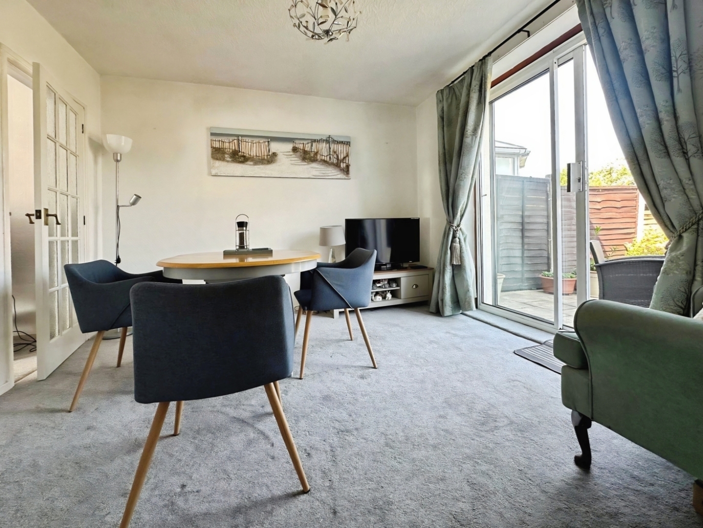 Moreton Way, Slough Image 5