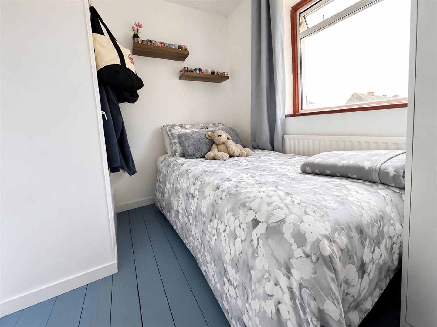 Moreton Way, Slough Image 12