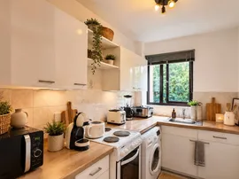 Ebury Road, WATFORD photo