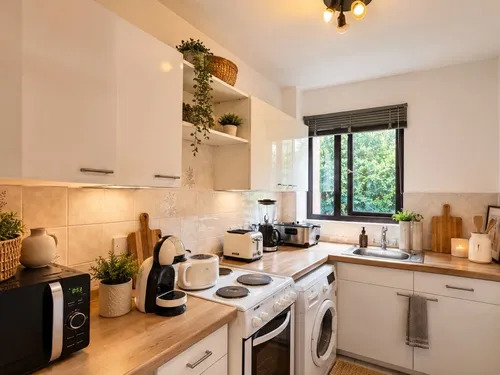 Ebury Road, WATFORDphoto