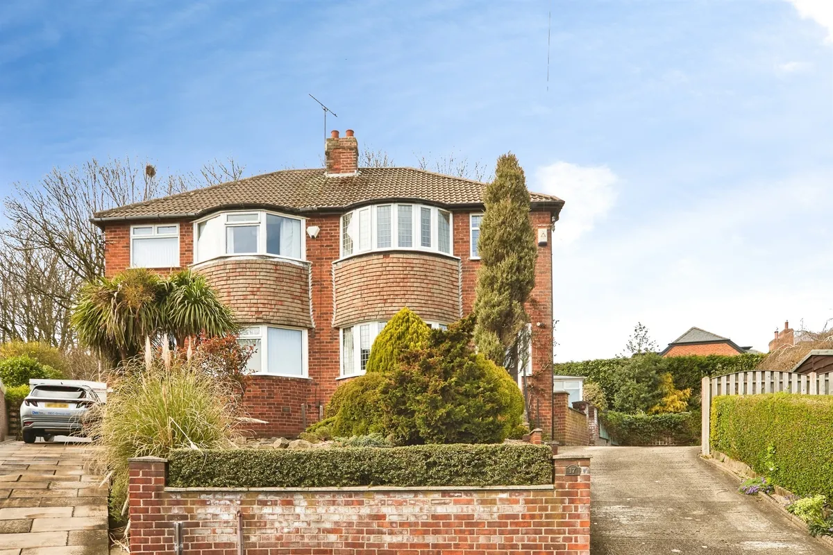 Highthorne Grove, Shadwell, Leeds