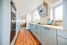 Highthorne Grove, Shadwell, Leeds