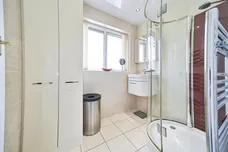 Highthorne Grove, Shadwell, Leeds