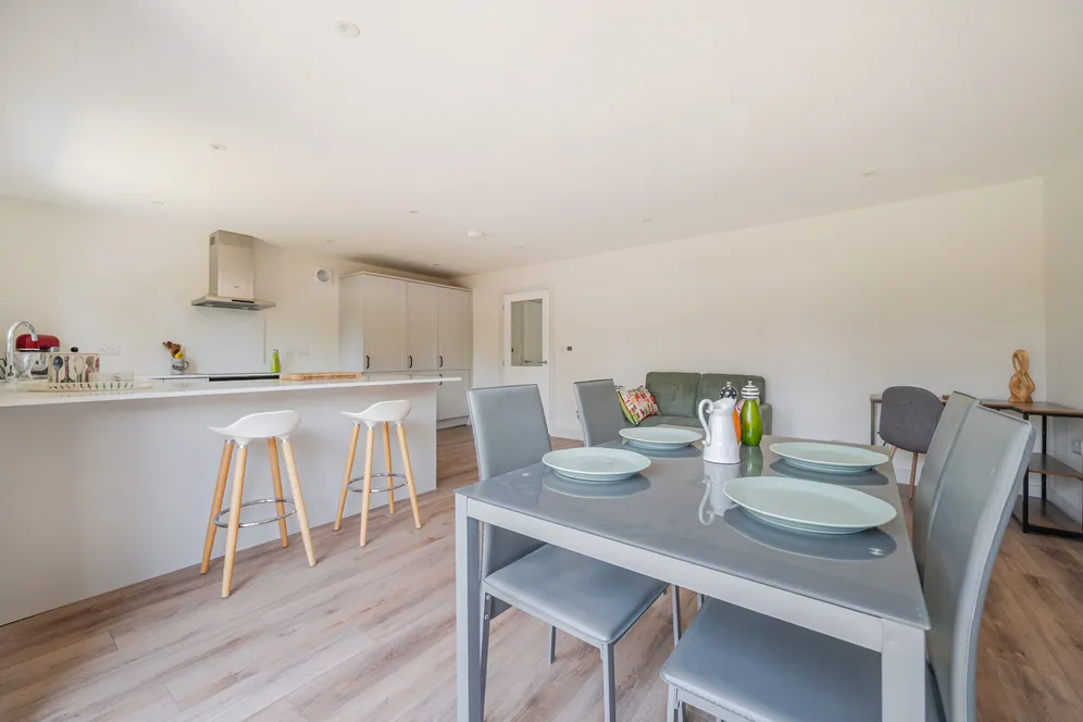 Thurstons, Alton, GU34 photo 9