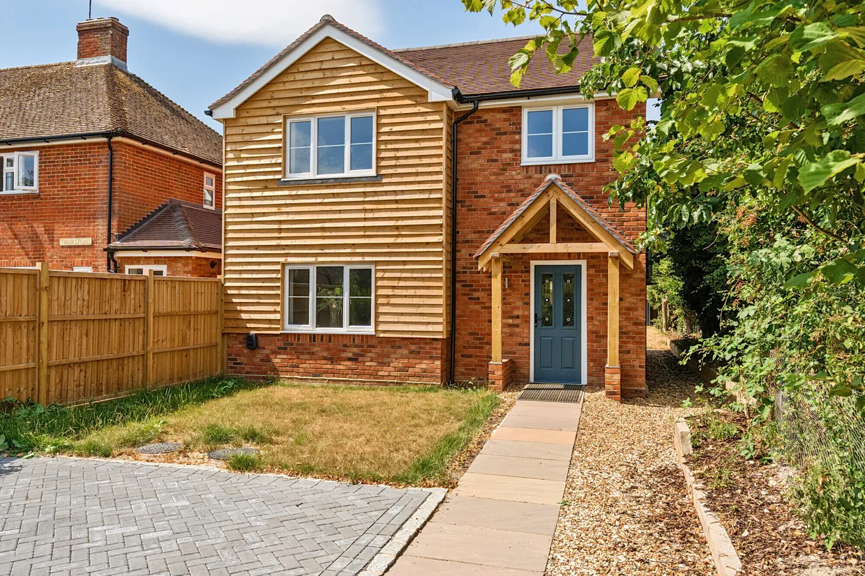 Thurstons, Alton, GU34 photo 14