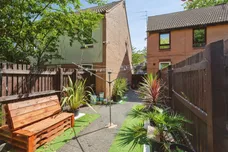 Ipswich Close, LEICESTER
