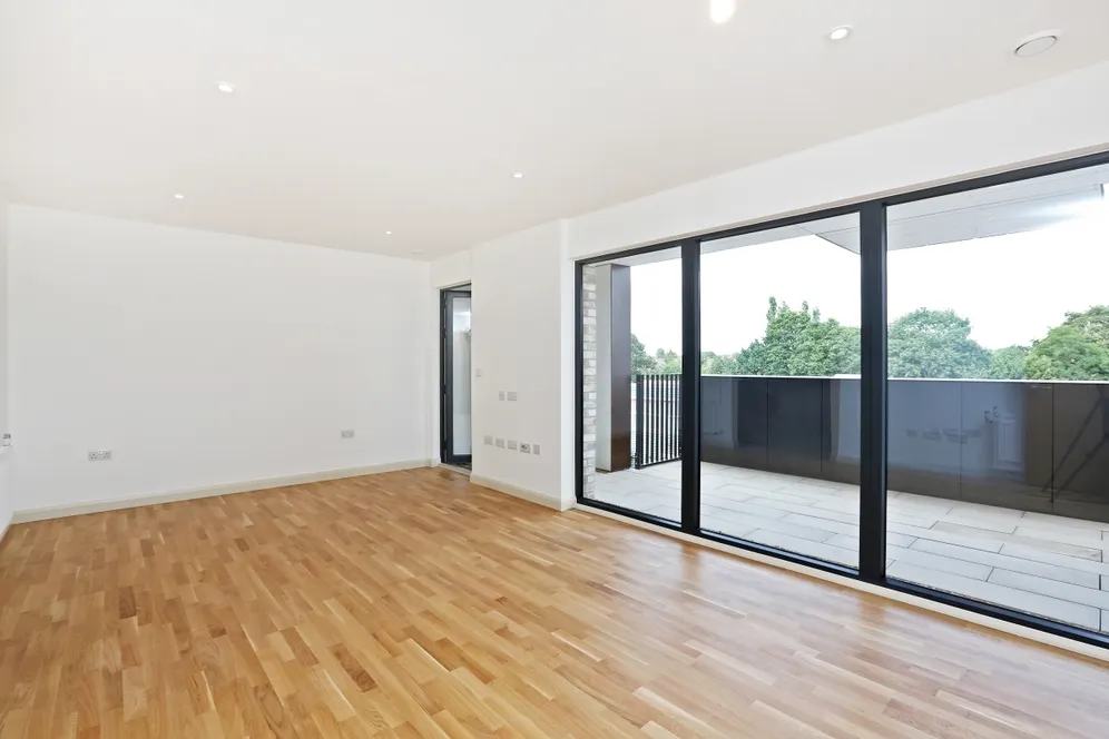 Alpine Road London NW9 photo 2