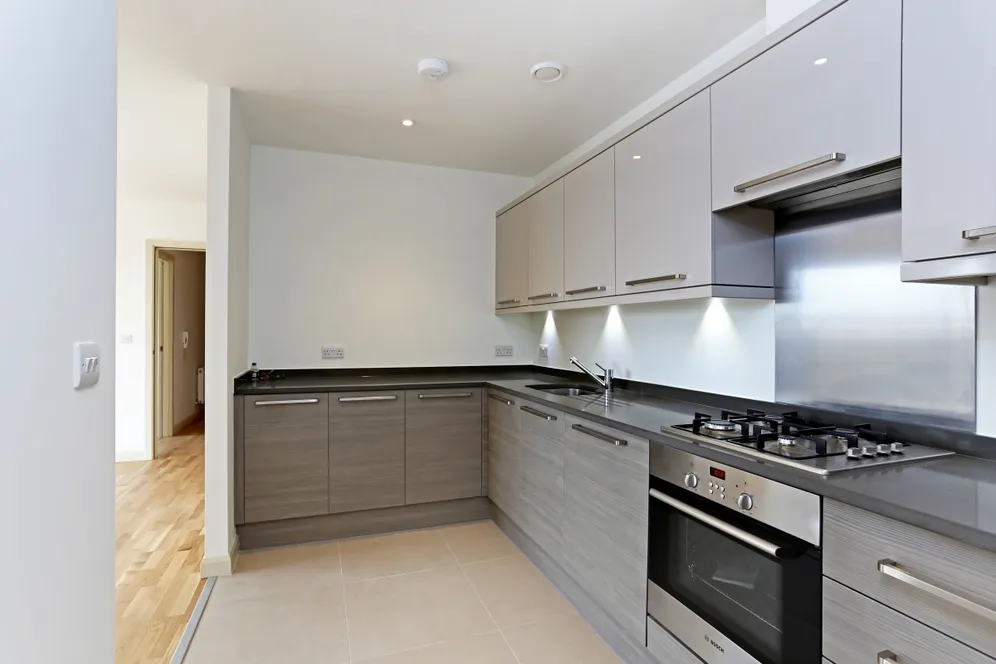 Alpine Road London NW9 photo 3