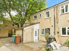 Elmhurst Gardens, Leeds photo