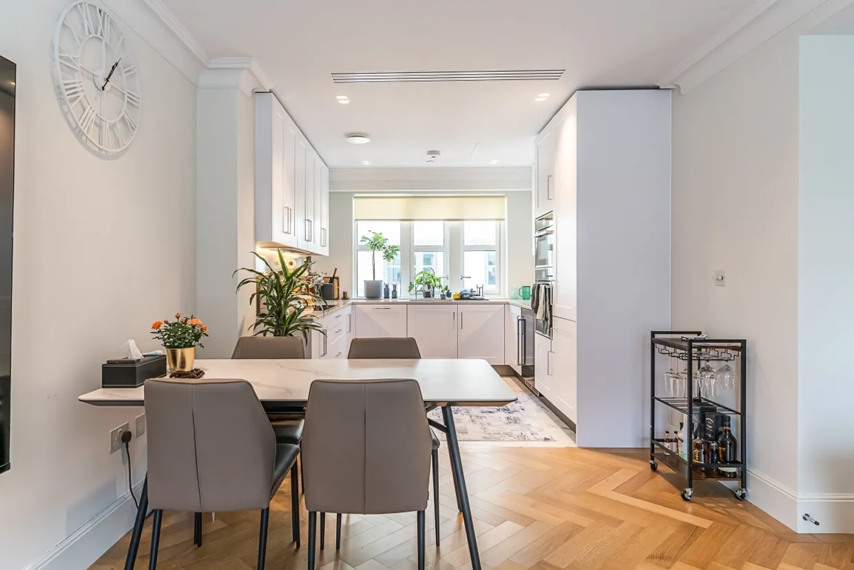 Millbank Westminster SW1P photo 10