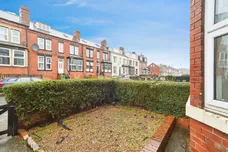 Hillcrest Avenue, Leeds