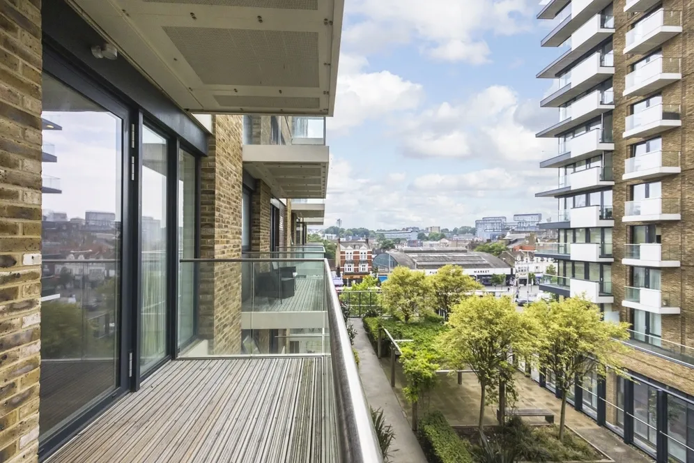 Compton House, Woolwich, SE18 photo 12