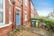 Hillcrest Avenue, Leeds