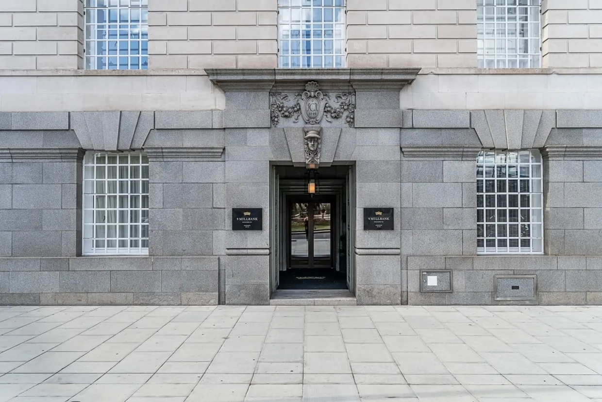 Millbank Westminster SW1P photo 24