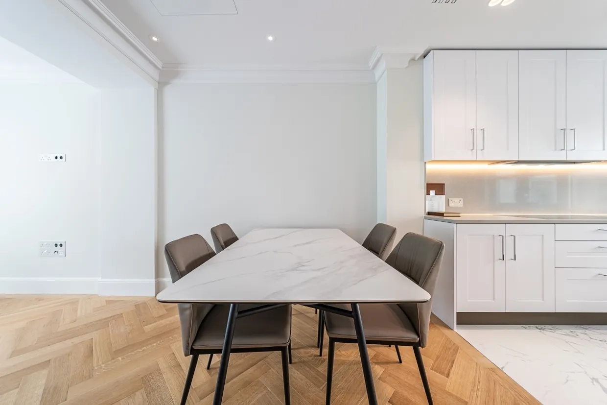 Millbank Westminster SW1P photo 28