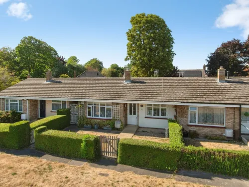 Clear Crescent, Melbourn, Roystonphoto