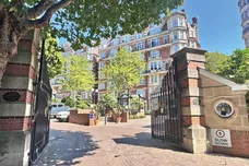 York House Place, KENSINGTON