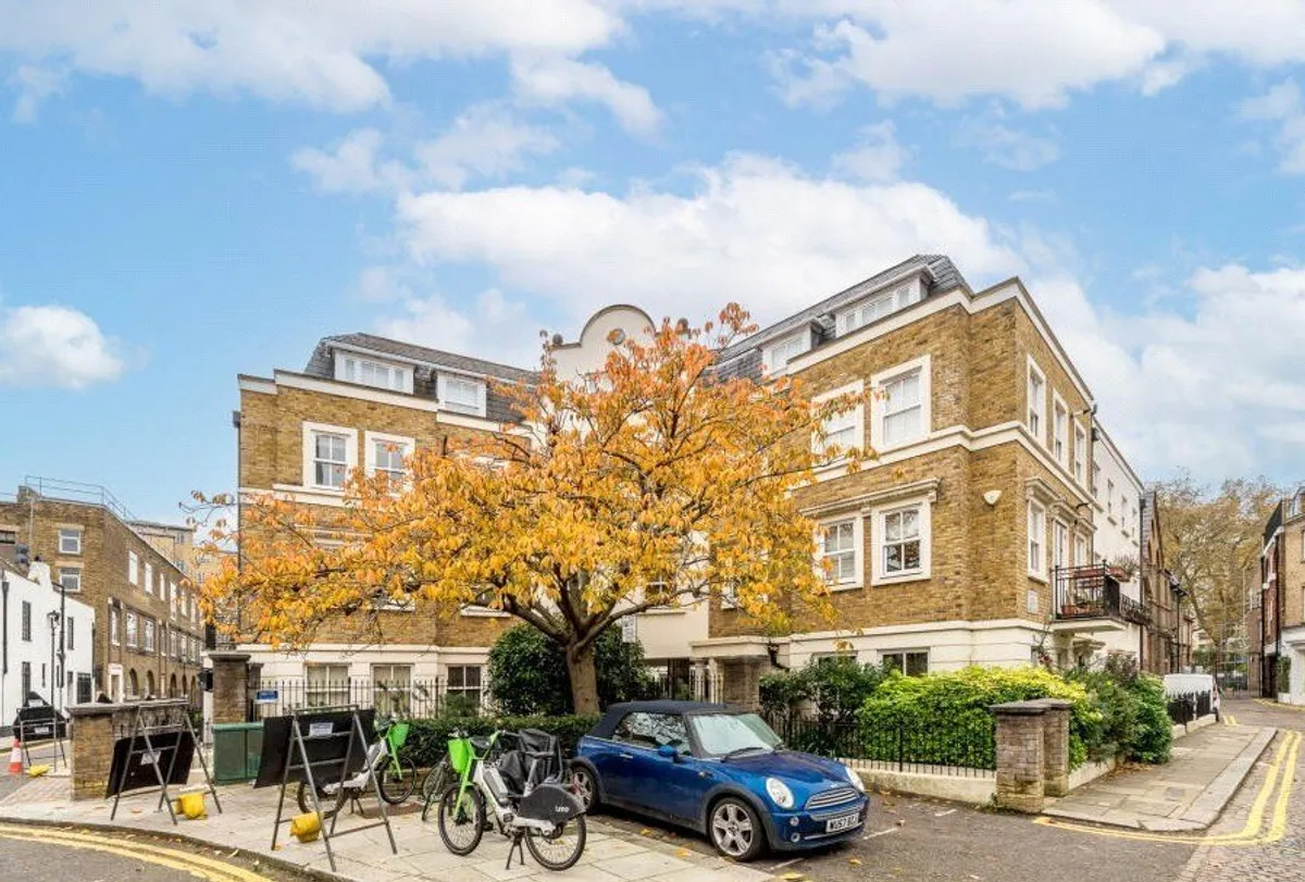Trafalgar Gardens, South End Row, London, W8