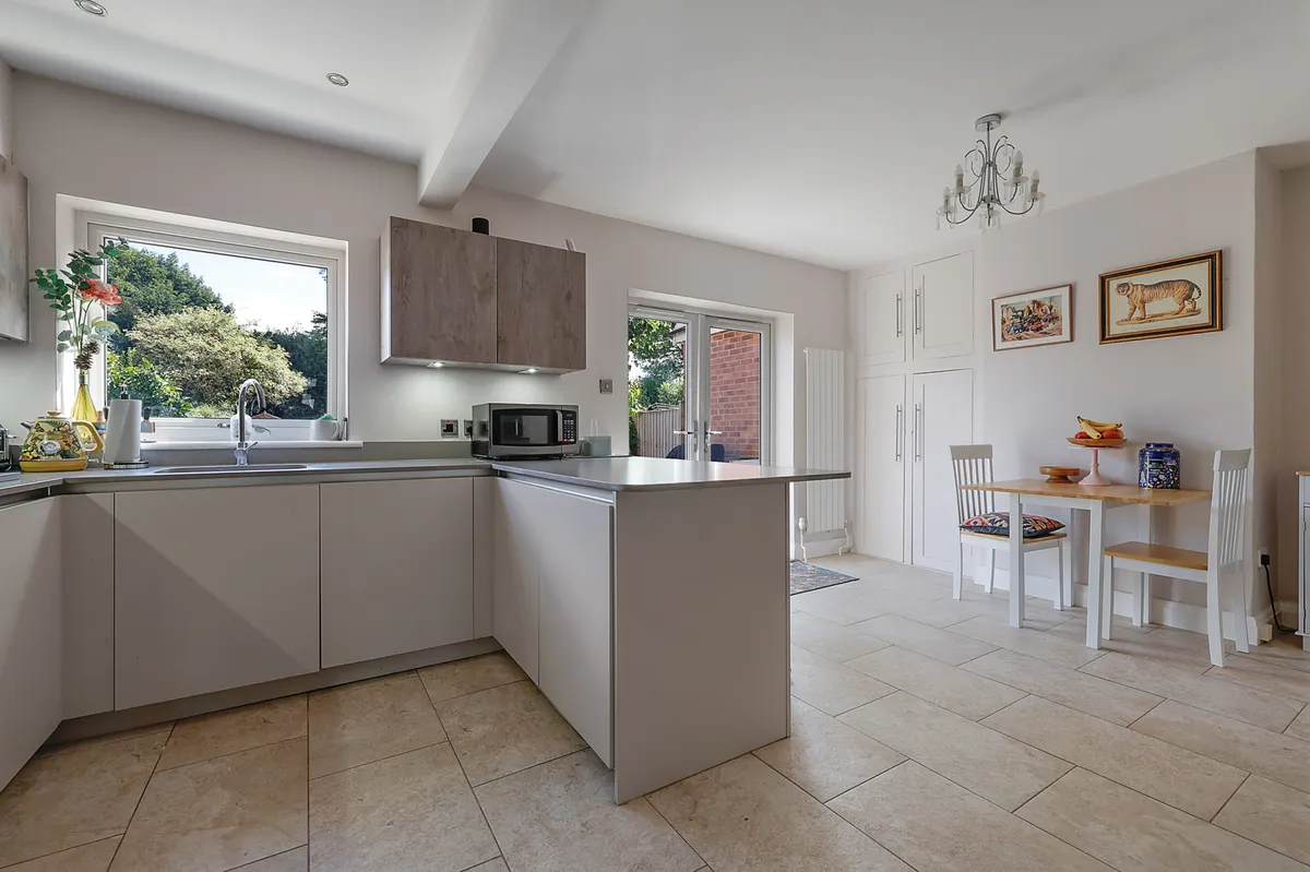 Silverlea Gardens, Horley, RH6