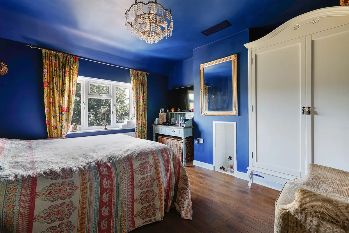 Silverlea Gardens, Horley, RH6