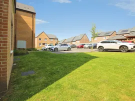 Buckthorn Avenue, Leeds thumb 3