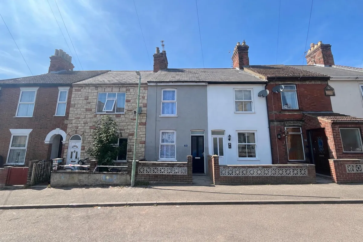 May Road, LOWESTOFT