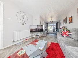 Shrubland Court, Clacton-On-Sea thumb 3